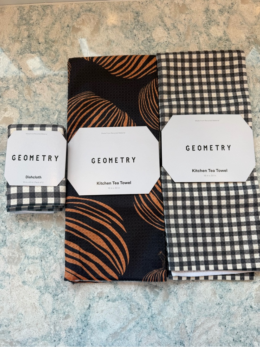Brand New Geometry Fall 2026 Kitchen Tea Towel Set with Dishcloths